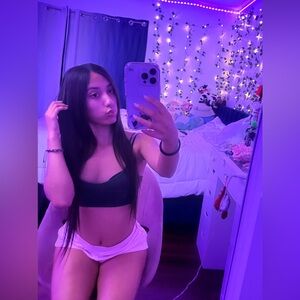 Meet your Posher, Kimberly